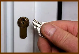 Pittsburgh Lock And Locksmith Pittsburgh, PA 412-226-6522 - 14-broken-key